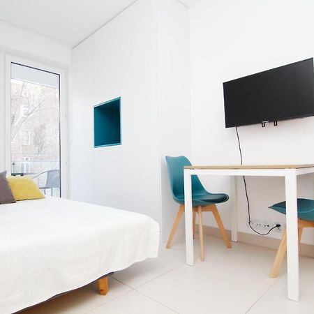 Blue River - Pulaskiego A - Private Apartment فروتسواف المظهر الخارجي الصورة